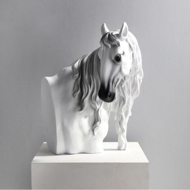 Decoration –  Accessory